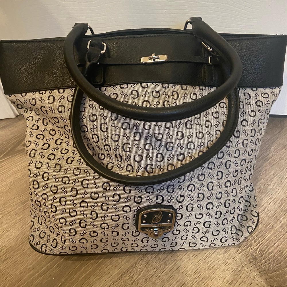 Guess tote hand bag